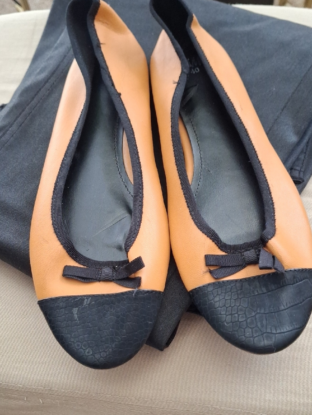 H&M Two-Tone Ballet Flats in Tan and Black